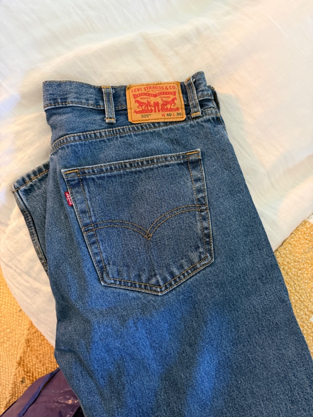 Levi's Straight Leg Men's Jeans in Classic Blue Denim